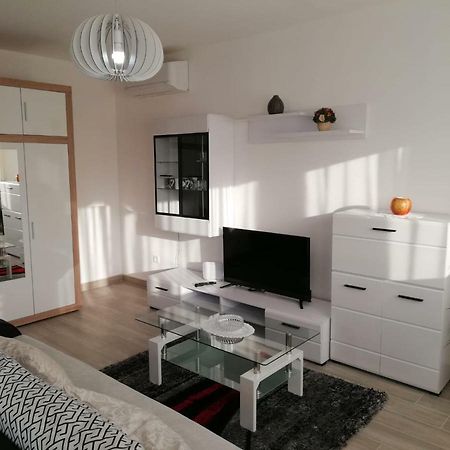 Apartment White Пула Екстериор снимка